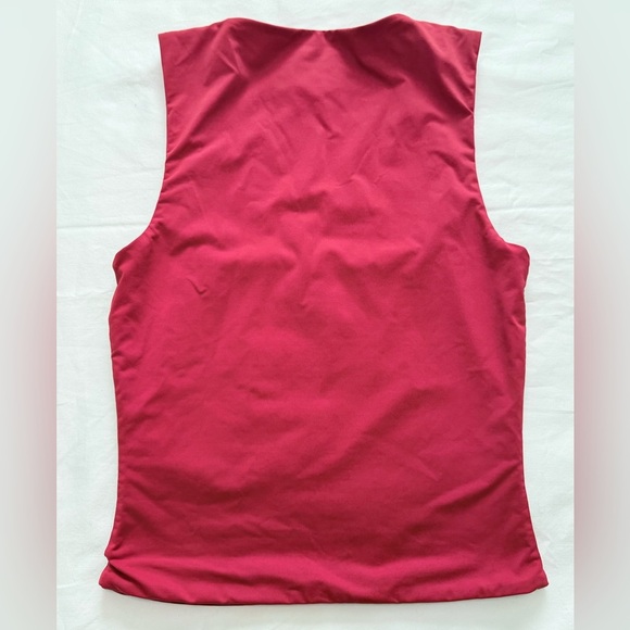 Princess Polly red square neck top, size 4 - Picture 4 of 5